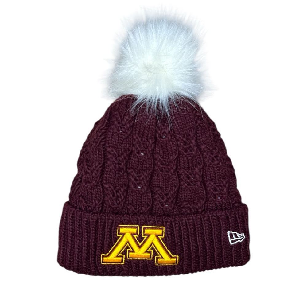 NWOT Minnesota Golden Gophers New Era Women's Cozy Cable Maroon Knit Beanie